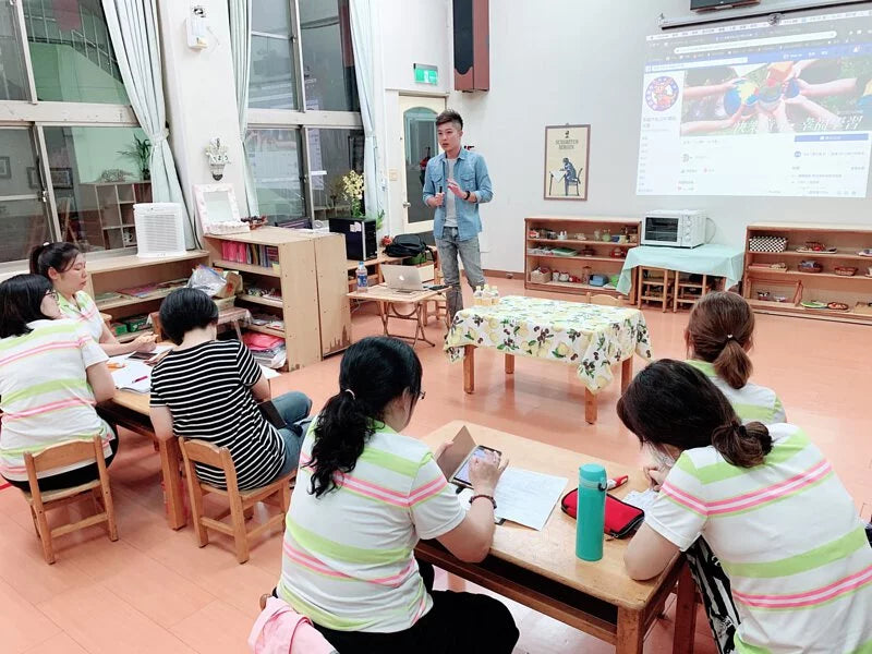 電商 新媒體 商業思維 商業模式 思維一變市場一片 獨立站 自媒體 網路賺錢 被動收入 抖音 TIKTOK 剪映 興趣電商 Dropshipping shopify  淘寶 Aliexpress 蝦皮 Lazada Shopee 拼多多 1688 GoogleAds GoogleMarketing FacebookMarketing Facebook Staryo電商運營教程 Staryo电商运营教程 游炘达 游炘達 電商教學 電商創業 電商培訓 tiktok教學 shopify教學