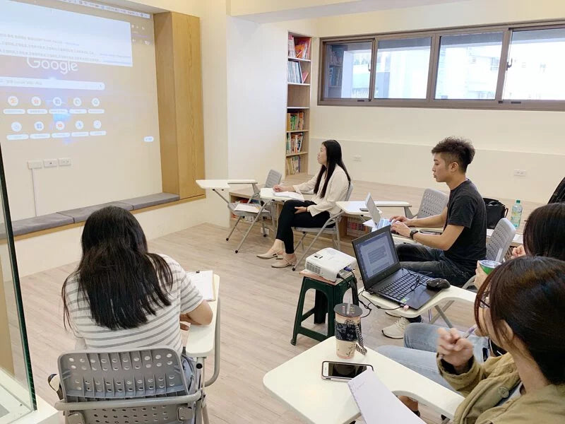 電商 新媒體 商業思維 商業模式 思維一變市場一片 獨立站 自媒體 網路賺錢 被動收入 抖音 TIKTOK 剪映 興趣電商 Dropshipping shopify  淘寶 Aliexpress 蝦皮 Lazada Shopee 拼多多 1688 GoogleAds GoogleMarketing FacebookMarketing Facebook Staryo電商運營教程 Staryo电商运营教程 游炘达 游炘達 電商教學 電商創業 電商培訓 tiktok教學 shopify教學