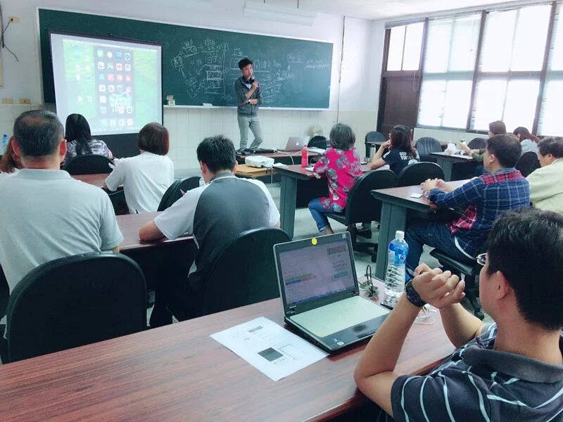 電商 新媒體 商業思維 商業模式 思維一變市場一片 獨立站 自媒體 網路賺錢 被動收入 抖音 TIKTOK 剪映 興趣電商 Dropshipping shopify  淘寶 Aliexpress 蝦皮 Lazada Shopee 拼多多 1688 GoogleAds GoogleMarketing FacebookMarketing Facebook Staryo電商運營教程 Staryo电商运营教程 游炘达 游炘達 電商教學 電商創業 電商培訓 tiktok教學 shopify教學