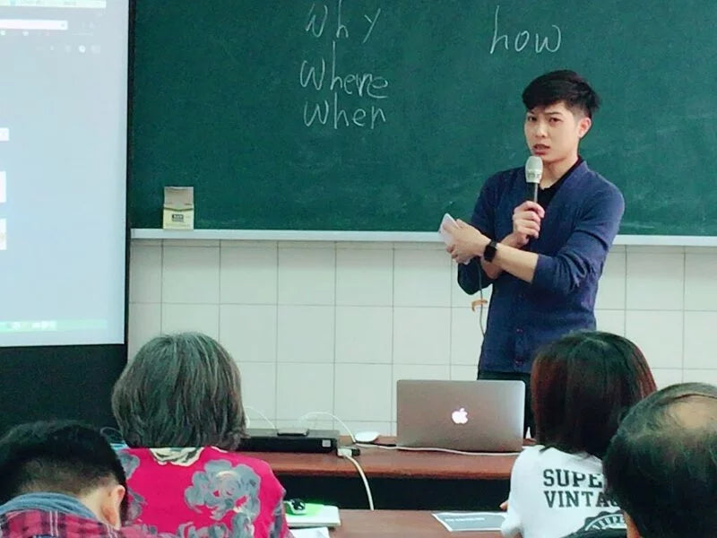 電商 新媒體 商業思維 商業模式 思維一變市場一片 獨立站 自媒體 網路賺錢 被動收入 抖音 TIKTOK 剪映 興趣電商 Dropshipping shopify  淘寶 Aliexpress 蝦皮 Lazada Shopee 拼多多 1688 GoogleAds GoogleMarketing FacebookMarketing Facebook Staryo電商運營教程 Staryo电商运营教程 游炘达 游炘達 電商教學 電商創業 電商培訓 tiktok教學 shopify教學