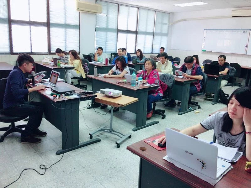 電商 新媒體 商業思維 商業模式 思維一變市場一片 獨立站 自媒體 網路賺錢 被動收入 抖音 TIKTOK 剪映 興趣電商 Dropshipping shopify  淘寶 Aliexpress 蝦皮 Lazada Shopee 拼多多 1688 GoogleAds GoogleMarketing FacebookMarketing Facebook Staryo電商運營教程 Staryo电商运营教程 游炘达 游炘達 電商教學 電商創業 電商培訓 tiktok教學 shopify教學