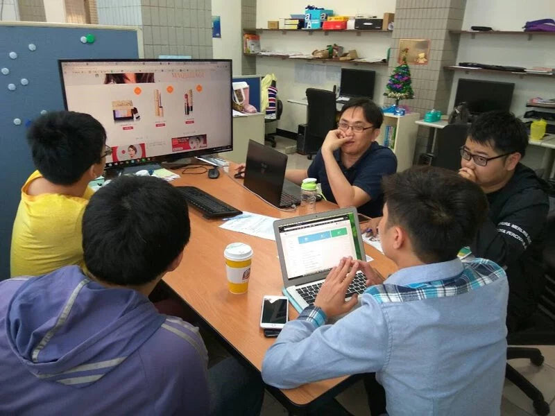 電商 新媒體 商業思維 商業模式 思維一變市場一片 獨立站 自媒體 網路賺錢 被動收入 抖音 TIKTOK 剪映 興趣電商 Dropshipping shopify  淘寶 Aliexpress 蝦皮 Lazada Shopee 拼多多 1688 GoogleAds GoogleMarketing FacebookMarketing Facebook Staryo電商運營教程 Staryo电商运营教程 游炘达 游炘達 電商教學 電商創業 電商培訓 tiktok教學 shopify教學
