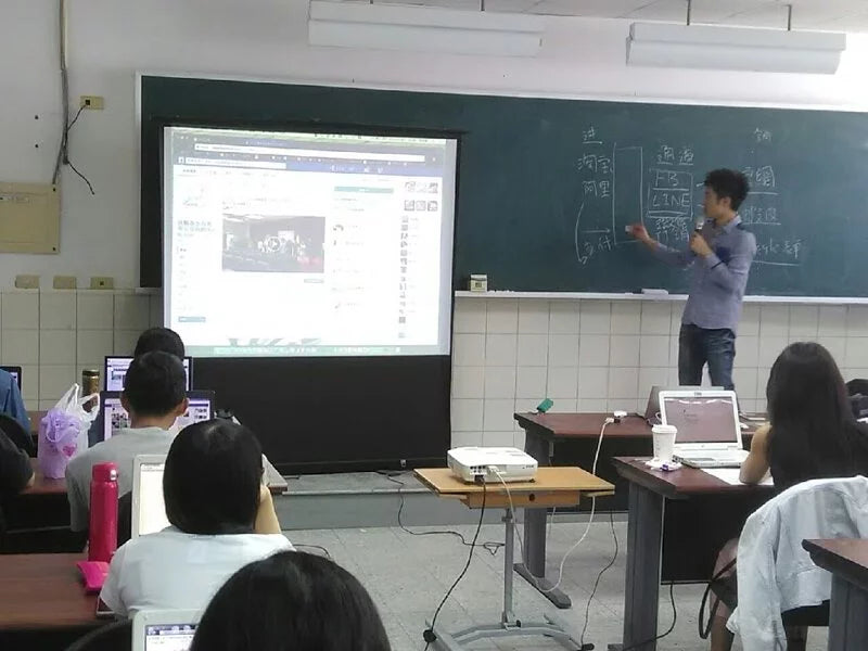 電商 新媒體 商業思維 商業模式 思維一變市場一片 獨立站 自媒體 網路賺錢 被動收入 抖音 TIKTOK 剪映 興趣電商 Dropshipping shopify  淘寶 Aliexpress 蝦皮 Lazada Shopee 拼多多 1688 GoogleAds GoogleMarketing FacebookMarketing Facebook Staryo電商運營教程 Staryo电商运营教程 游炘达 游炘達 電商教學 電商創業 電商培訓 tiktok教學 shopify教學